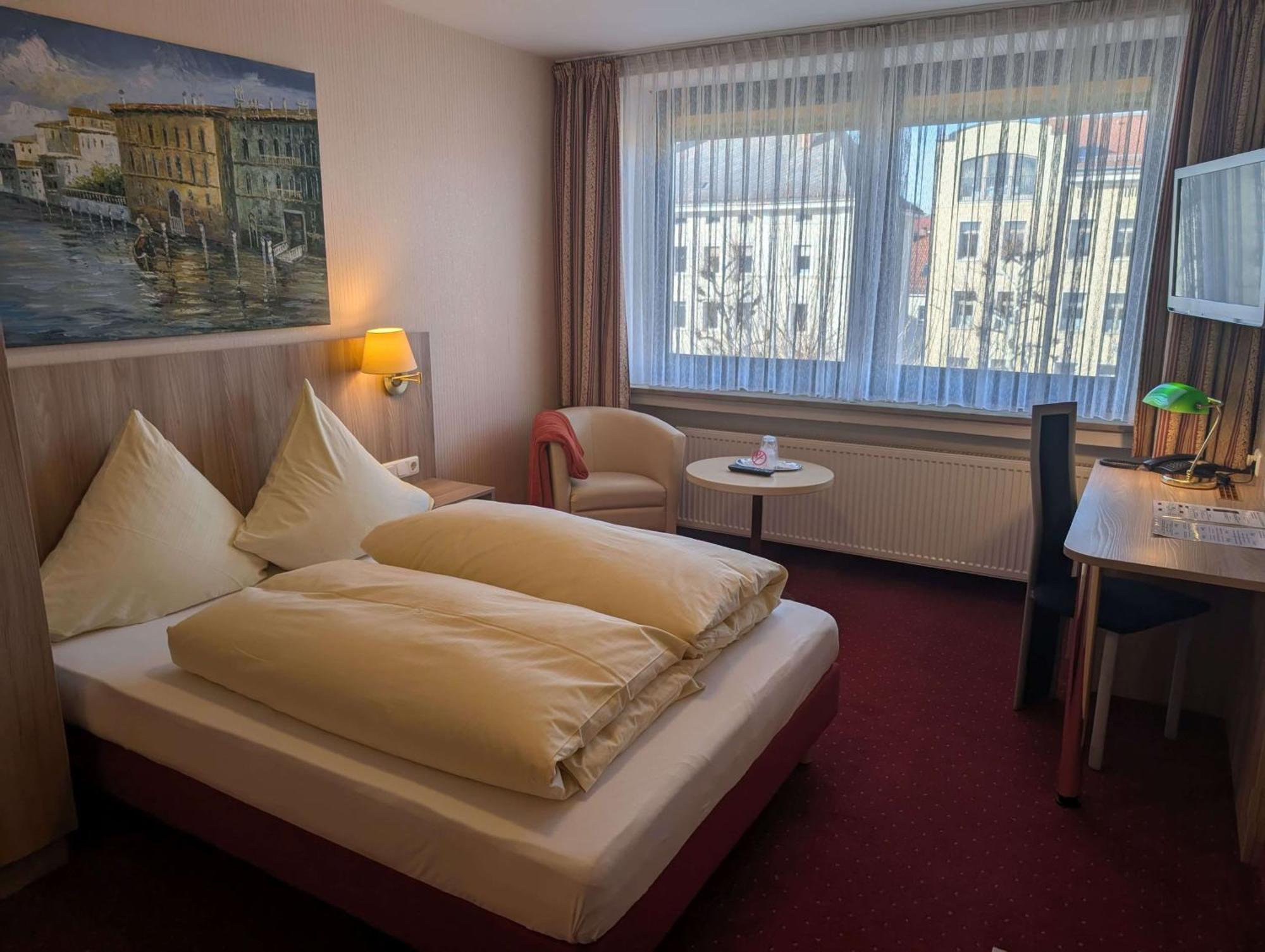 Stadthotel Augsburg Exterior photo